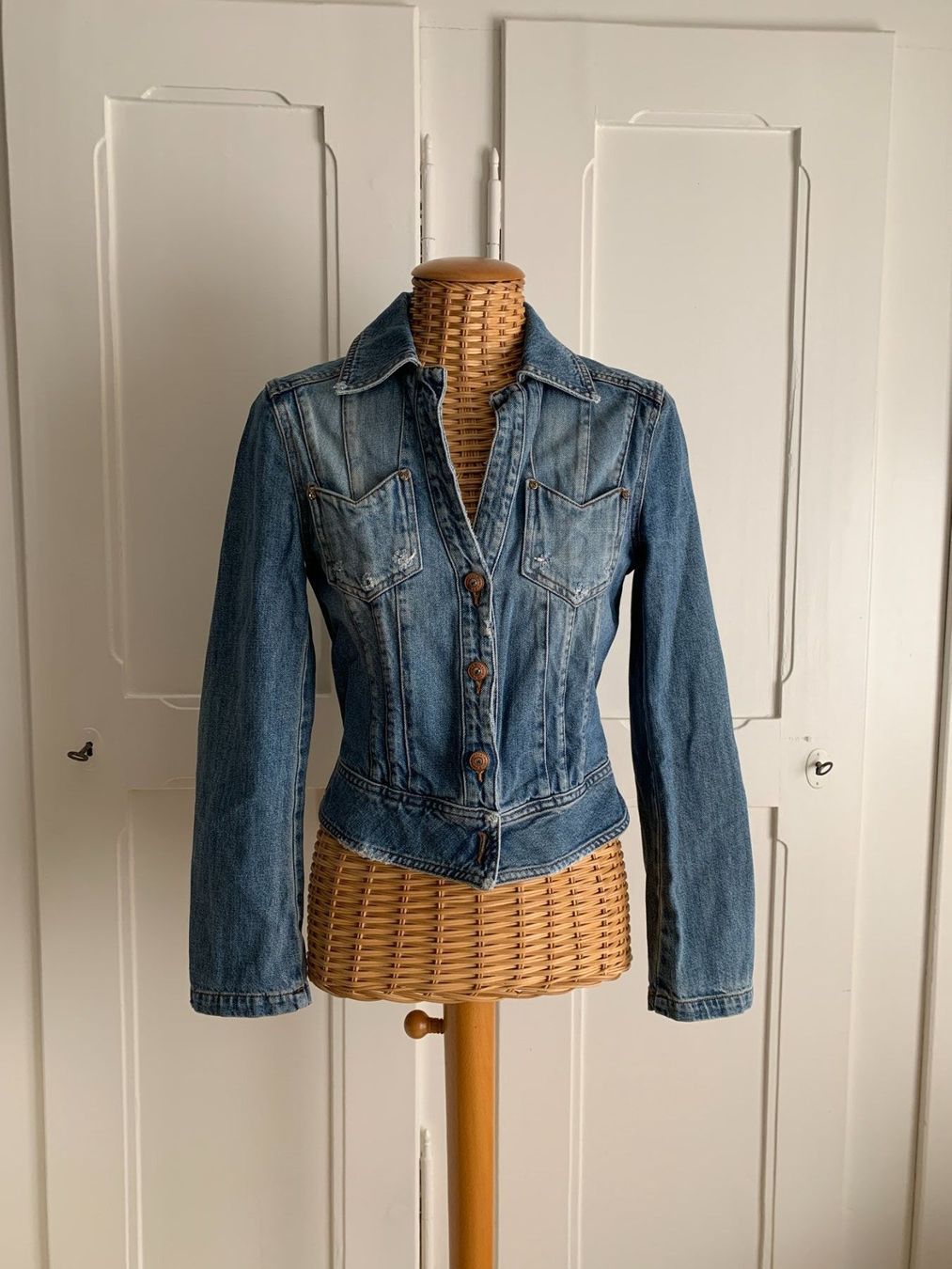Giacche: VOYAGE PASSION - Jeansjacke blau 36 – Usato da Zürich venduto da Diazaio