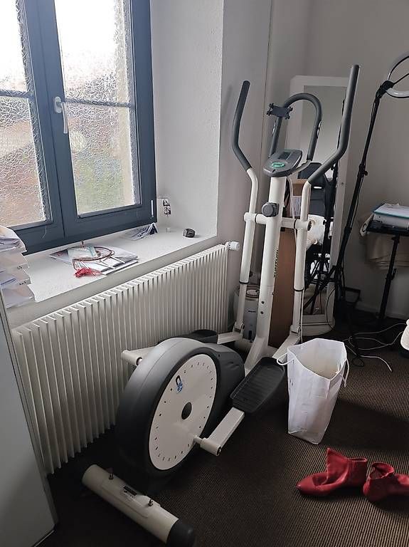 Tunturi Vélos d'appartement: Tunturi C3 Crosstrainer – D'occasion à Weesen par New-Level-Fitness