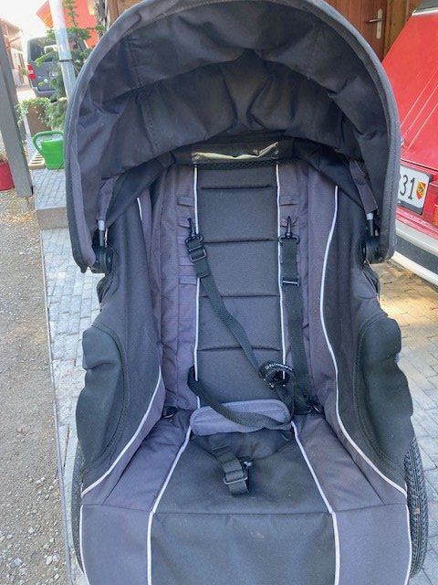 Baby Jogger Kinderwagen: BabyJogger Kinderwagen – Gebraucht aus Utzenstorf von andreas124 2