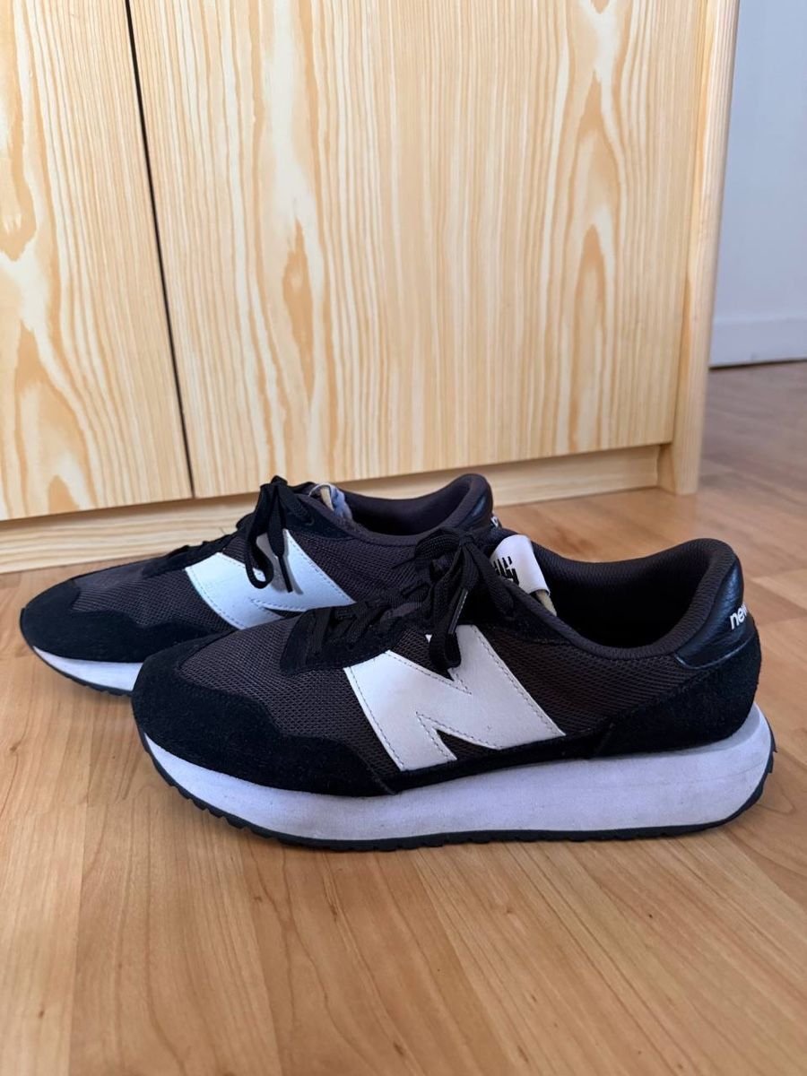 New Balance Chaussures hommes: New Balance 237 Schuhe – D'occasion à Häggenschwil par and_9lhn