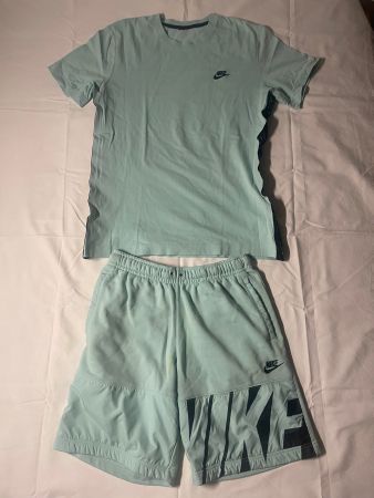 Nike Herren Set – T-Shirt & Shorts – Mint/Türkis mit Logo