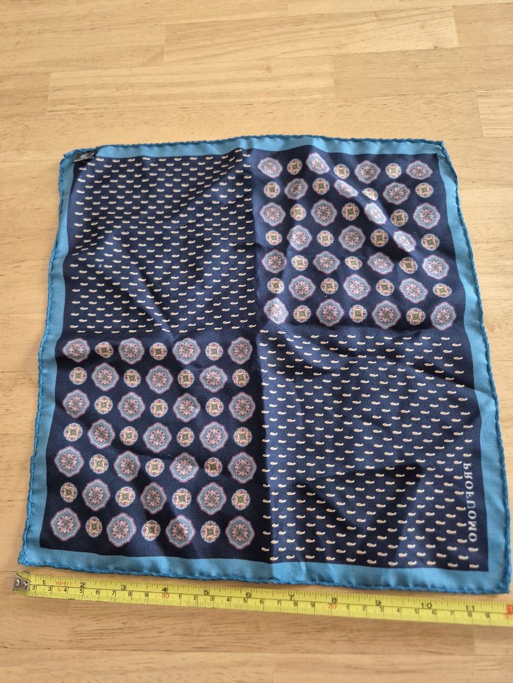 Krawatten: Profuomo Einstecktuch / Pochette Seide blau gemustert  – Gebraucht aus Zürich von Inanina 3