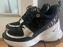 Michael Kors Sneakers Gr. 38 Schwarz Silber Plateau