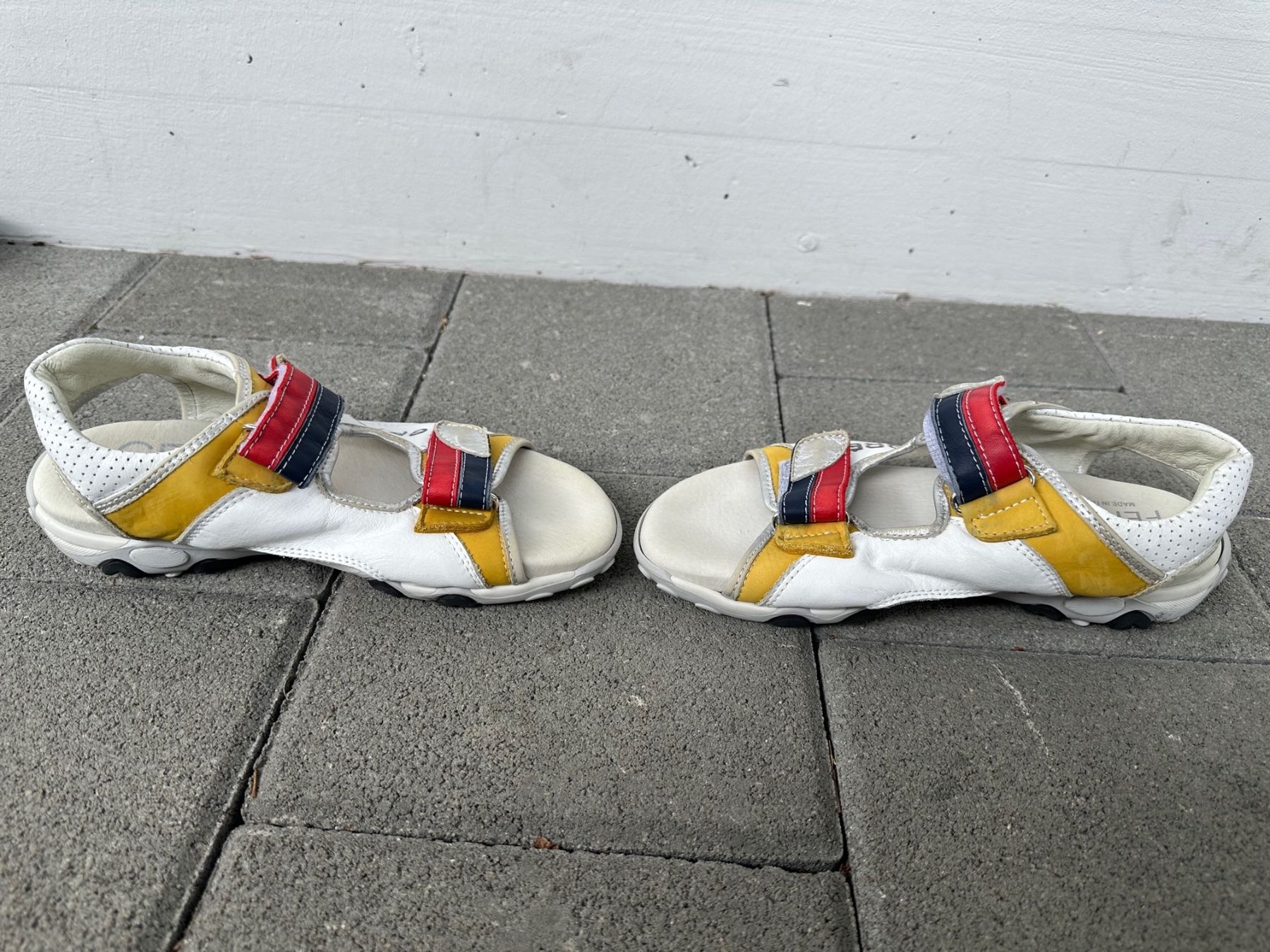 Chaussures garçon: Sandales GF Ferré, p.36 – D'occasion à St-Gingolph par GoldenKeys 4