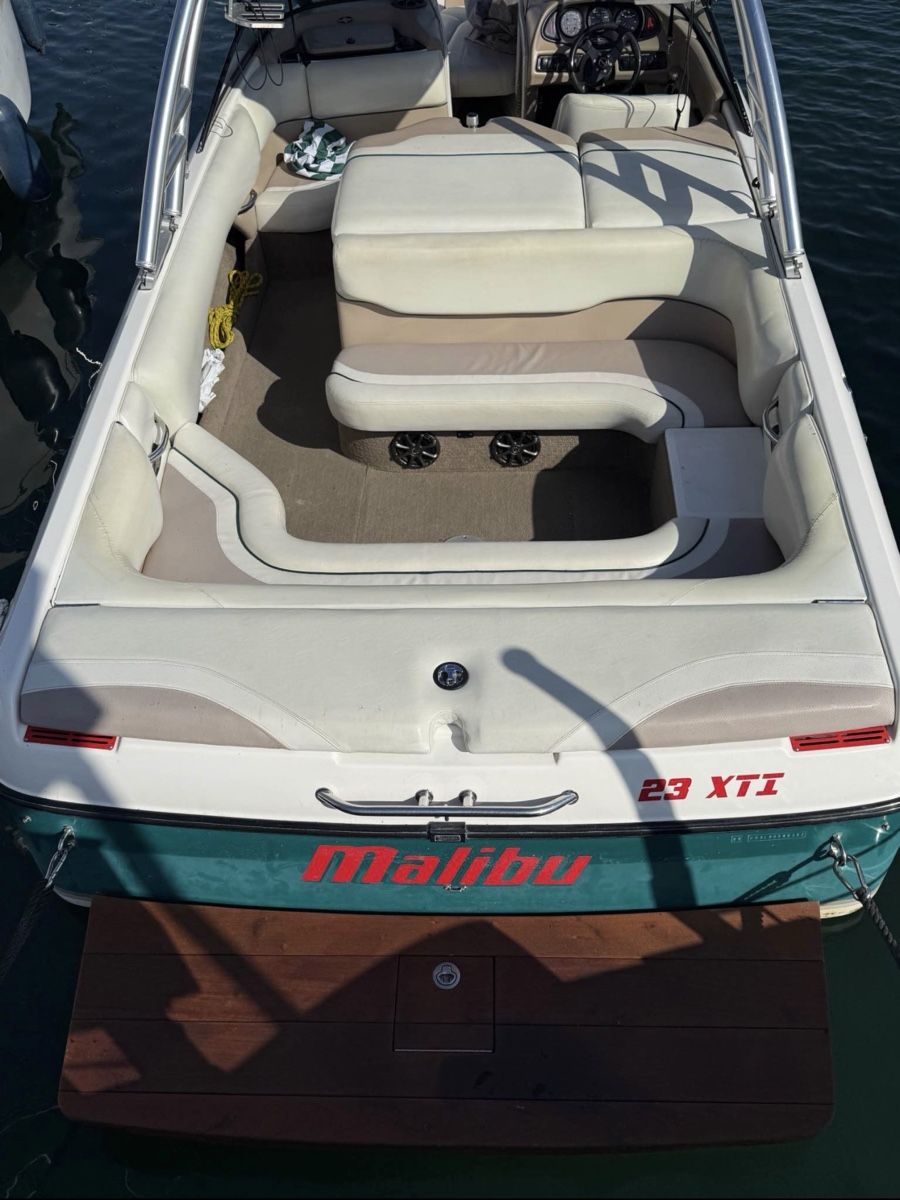 Malibu Bateaux: MALIBU SUNSETTER 23 XTI – D'occasion à Les Evouettes par Robi1Maria 5