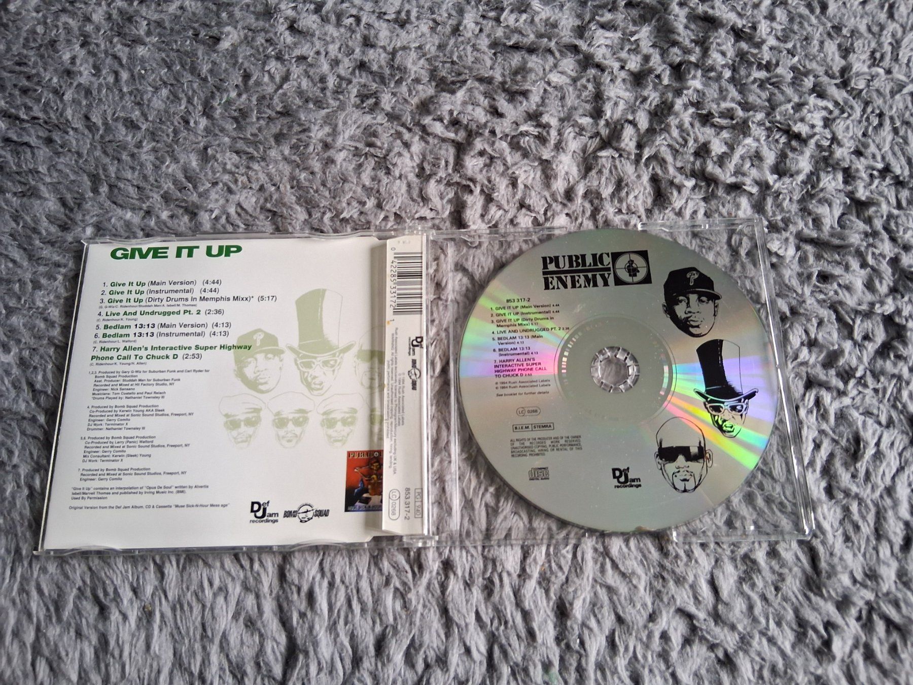 CD: PUBLIC ENEMY      GIVE IT UP    CD SINGLE – Usato da Wetzikon ZH venduto da Ramones01 2