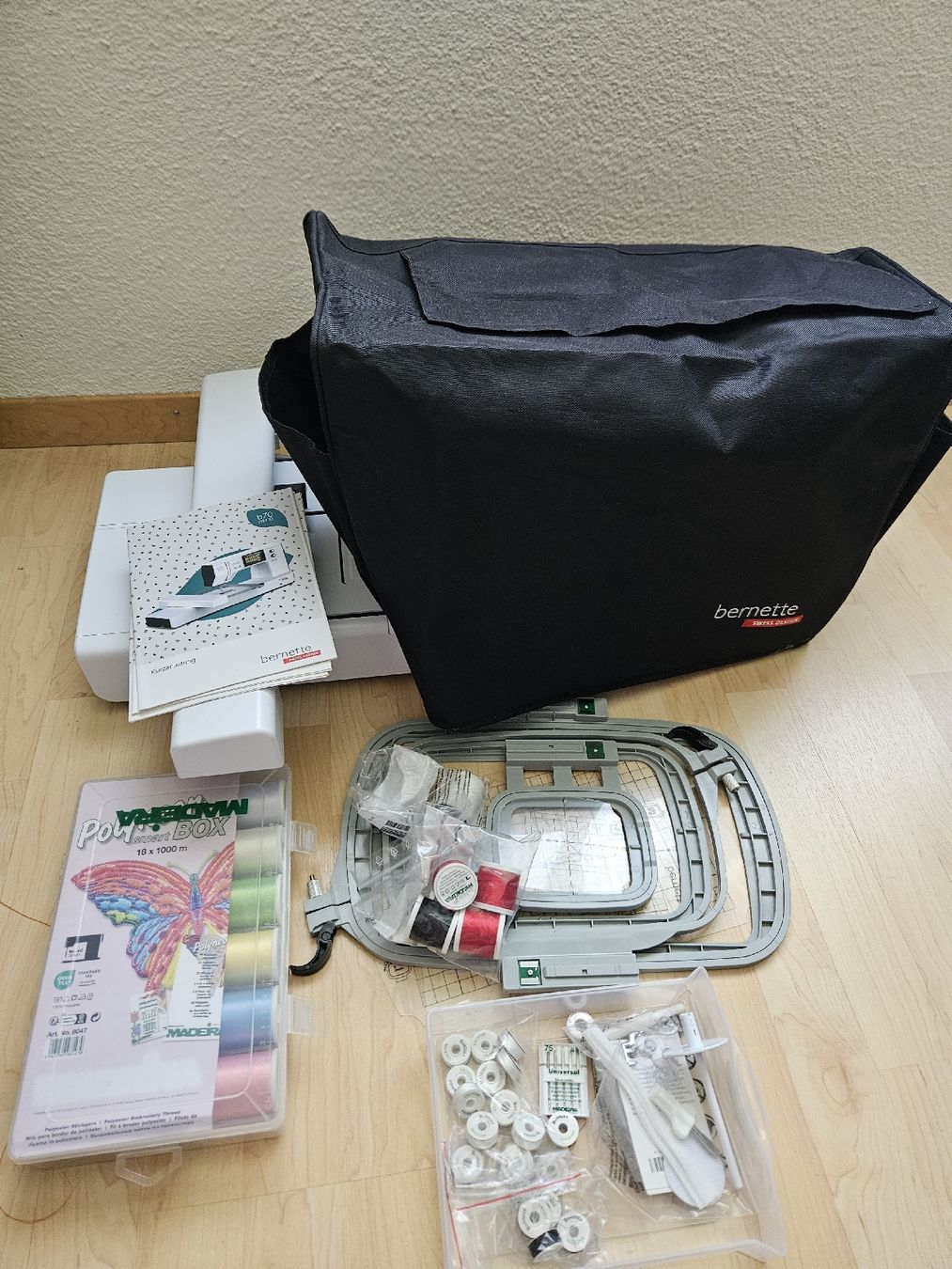 Bernina Machines à coudre: bernette b70 DECO Stickmaschine – Neuf (Voir description) à Seewen SZ par Ingenbohl 4