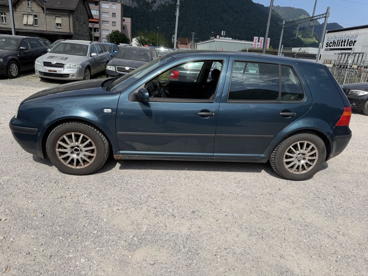 VW Automobili: VW Golf IV 2.0 4XMotion – Usato da Mollis venduto da BSL10 2