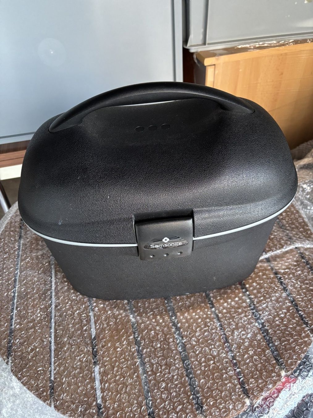 Samsonite Custodie per cosmetici: Valise de maquillage Samsonite – Usato da Colombier NE venduto da mim_k8mq 1