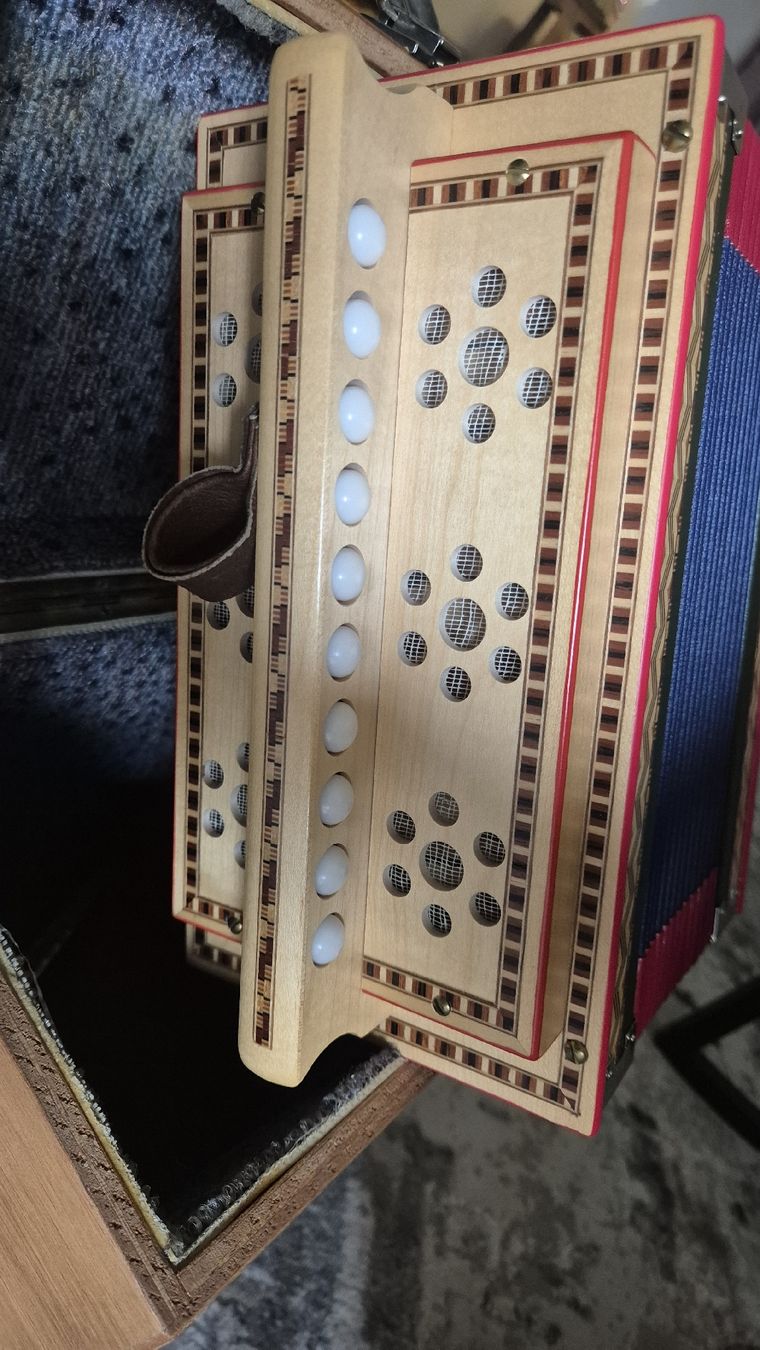 Instruments de musique: Mini Schweizer Örgeli zu verkaufen – D'occasion à Rämismühle par beni0010 2