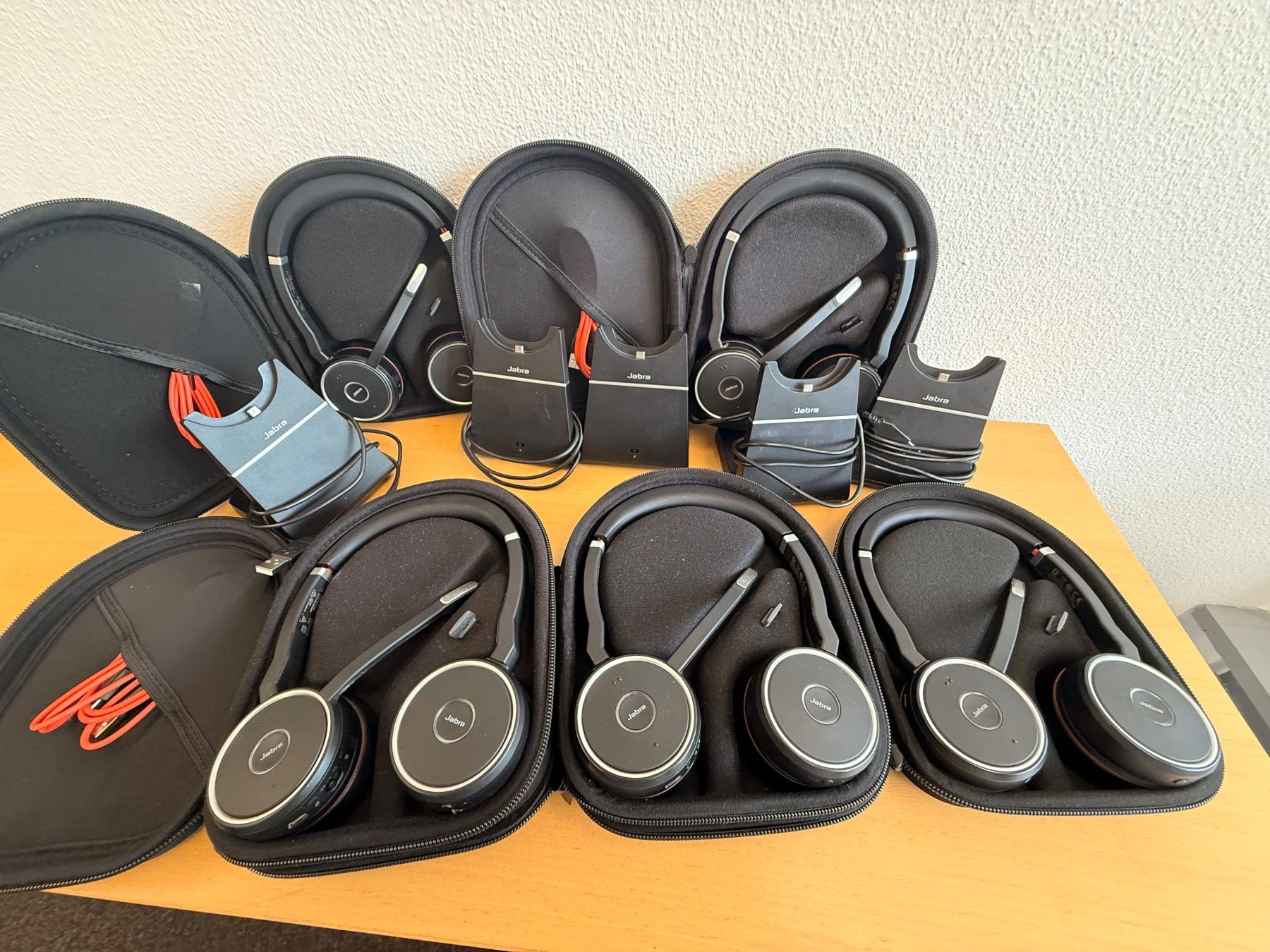 Jabra Cuffie: Jabra Evolve 75 UC Stereo Headset mit Ladestation – Usato da St. Gallen venduto da FILTROX-IT 3