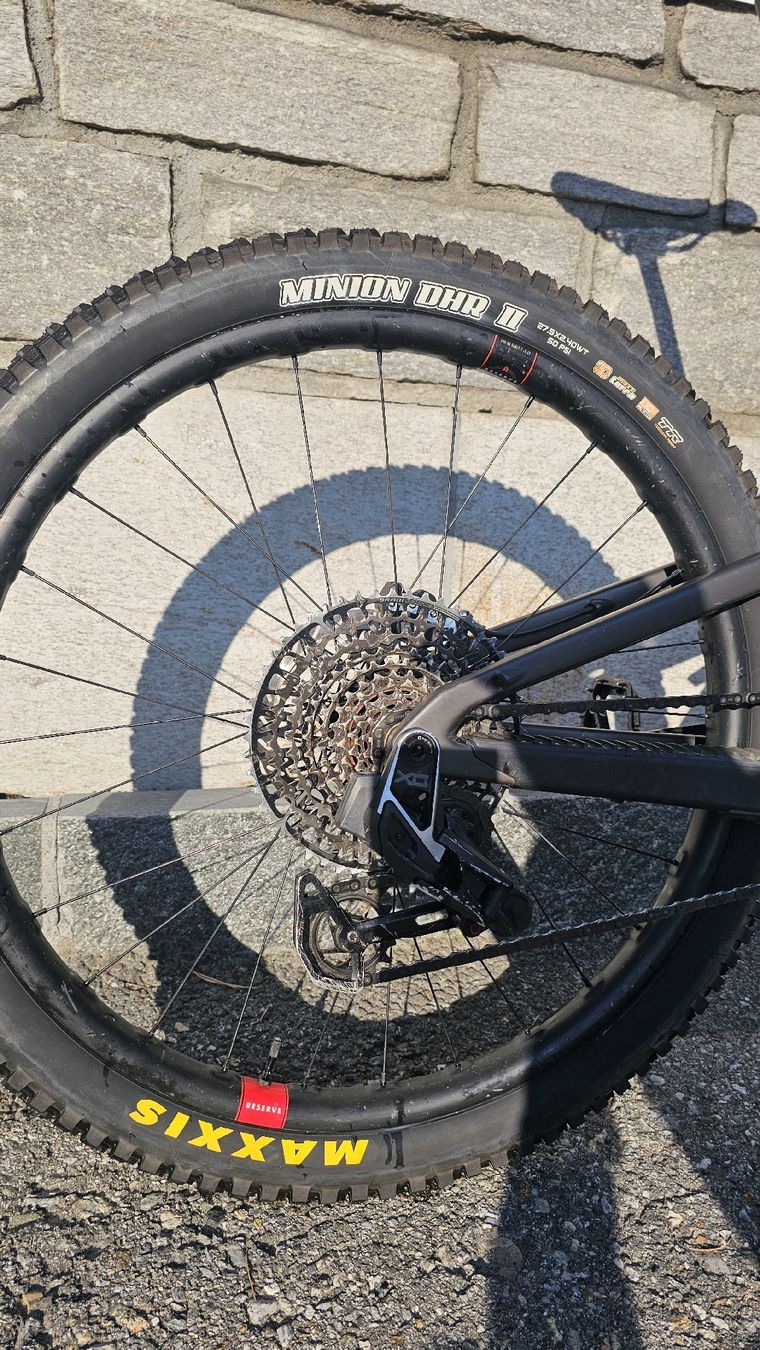 Santa Cruz Biciclette: Santa Cruz Bronson CC4.1 – Usato da St. Moritz venduto da slayer11 2
