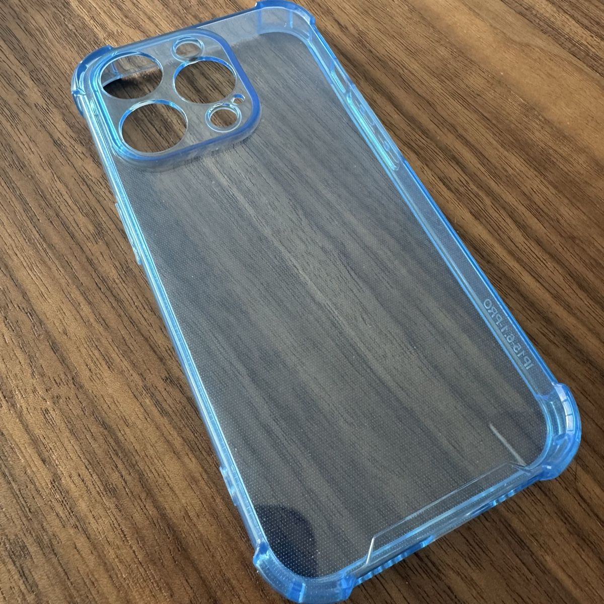 Apple Cover & Protezioni schermo: Apple iPhone 15 Pro Hülle (blau) NEU – Nuovo e nell'imballaggio originale da Zürich venduto da Artcore 1