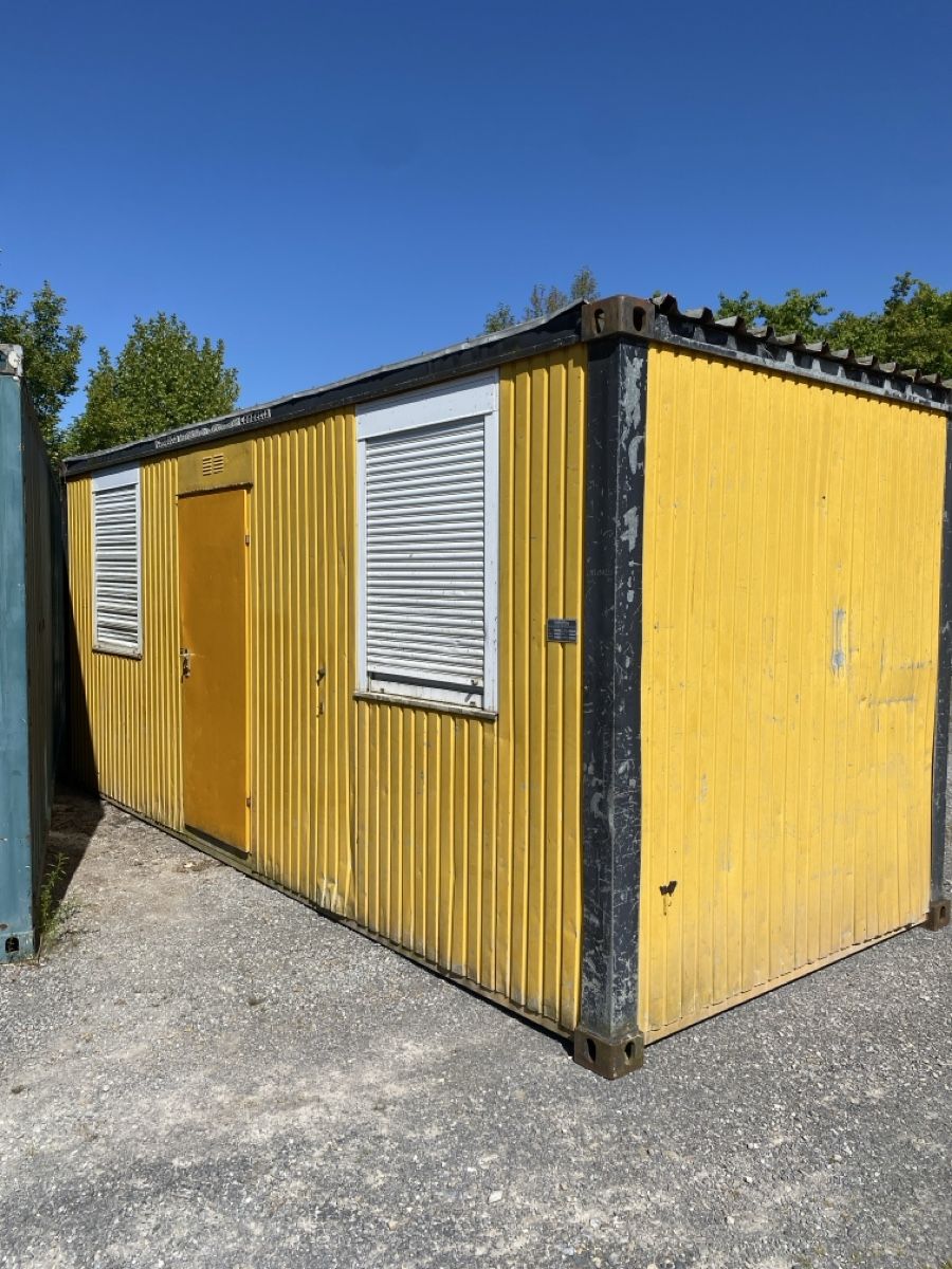 Conteneurs de construction: Bürocontainer / Mannschaftscontainer – D'occasion à Affoltern am Albis par LI_LIGER