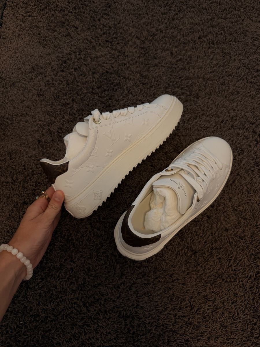 Louis Vuitton Damenschuhe: Louis Vuitton Sneaker – Neu (gemäss Beschreibung) aus Hunzenschwil von VanessaB39 7