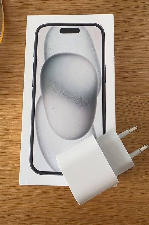 Apple Handys / Smartphones: IPhone 14 – Gebraucht aus Fribourg von PedroSilva32 3