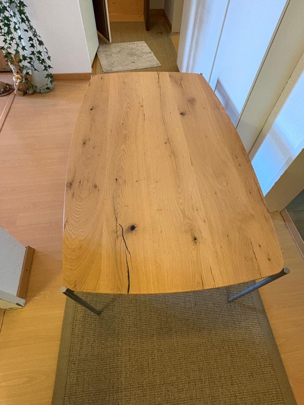 Tavoli: Couchtisch Holz Eiche Marke VENJAKOB – Usato da Klingnau venduto da Umweltklinik 1