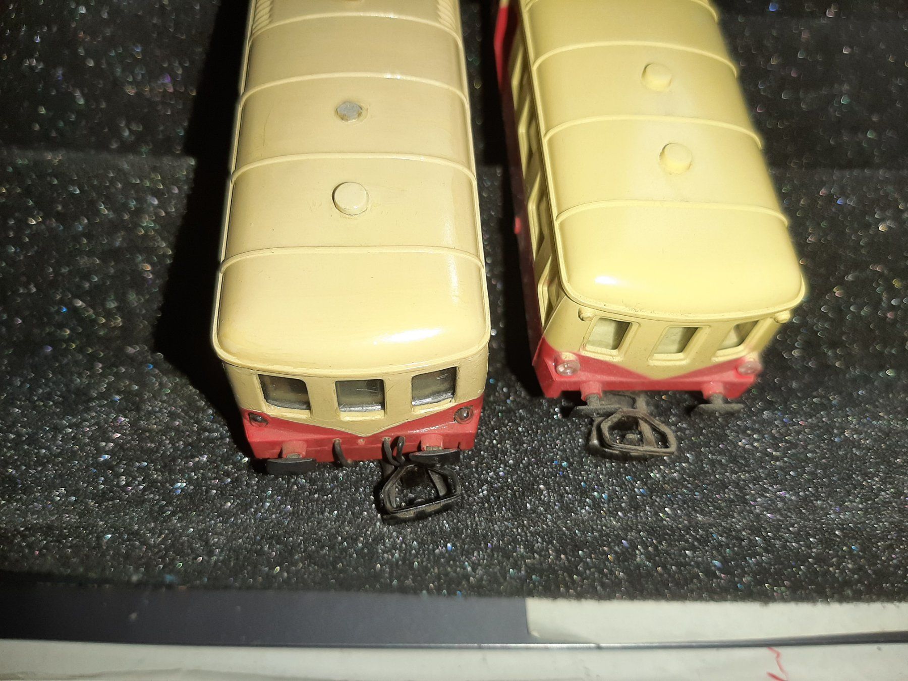 Lima Modellini di ferrovie: JOUEF EVREUX SNCF X 3827 – Usato da Avully venduto da RIVALIS 8