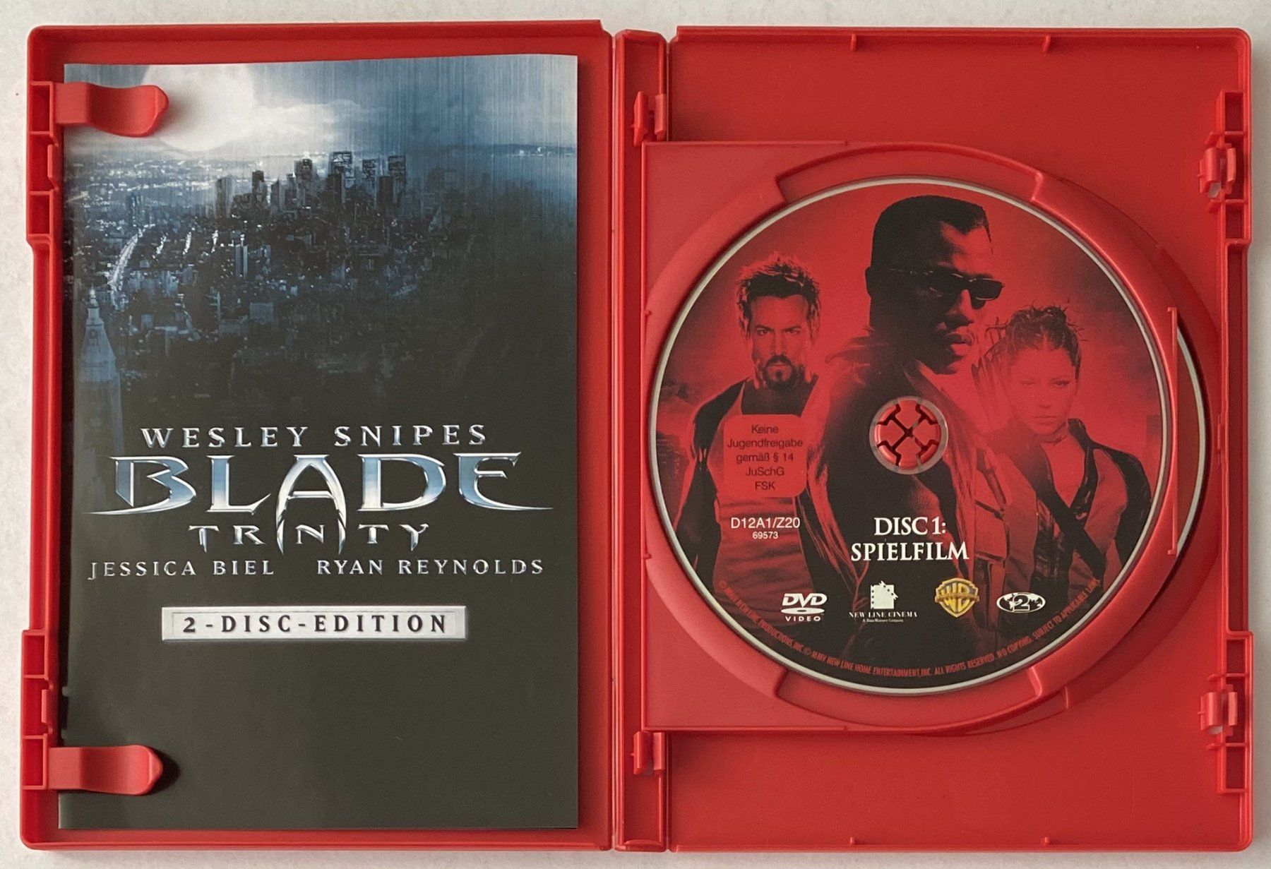 Tutti i DVDs: Blade, Trinity, 2 Disc Edition – Usato da Flums venduto da Asquillo 3
