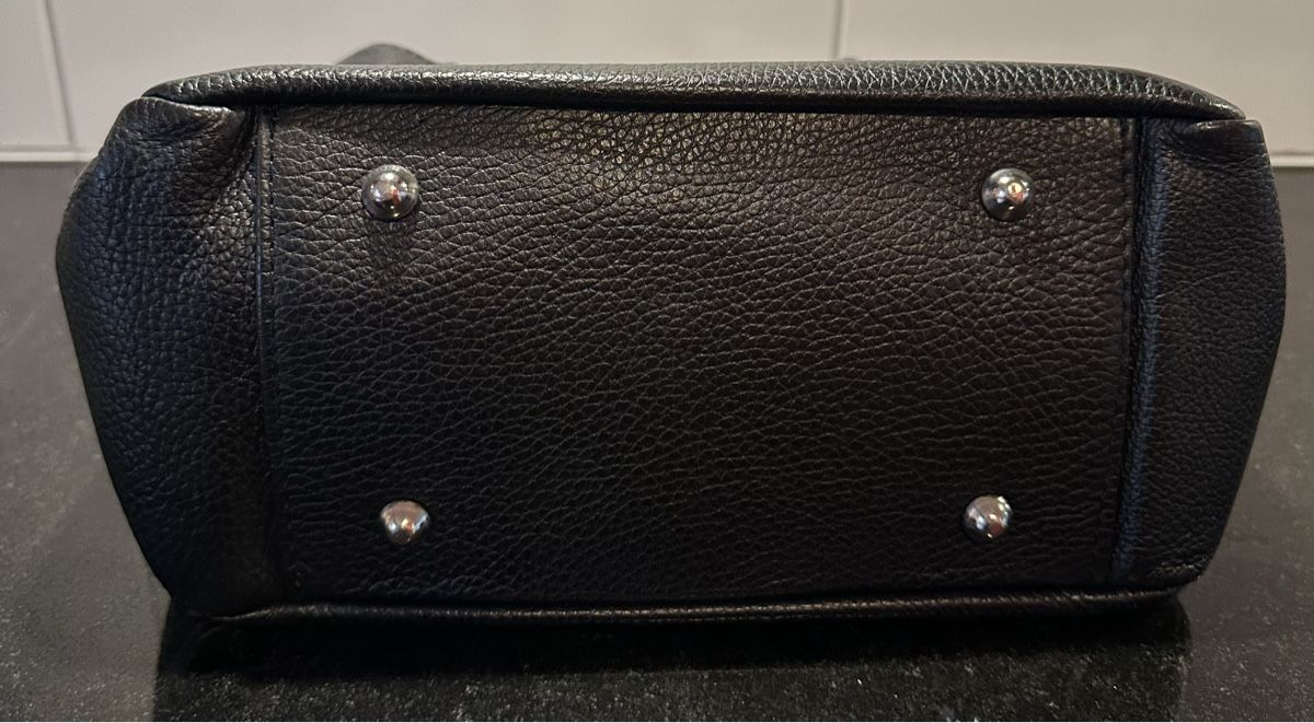 Borse da donna: Schwarze Ledertasche Handtasche inkl. Schultergurt – Nuovo (secondo la descrizione) da Münsingen venduto da Innchen 3