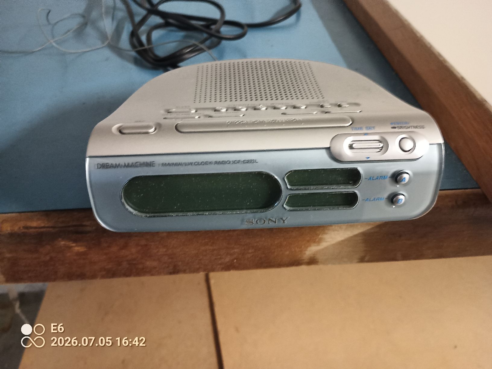 Sony Réveils: Radiowecker Marke: Sony – D'occasion à Zürich par Mitzi6 2