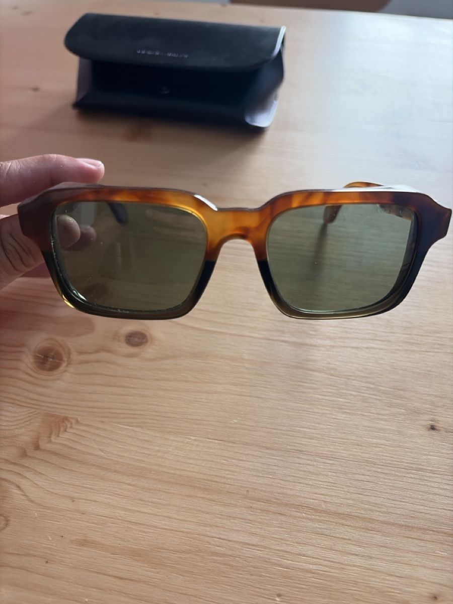 Armani Brillen & Gläser: Giorgio Armani Sonnenbrille – Gebraucht aus Basel von reg_yhg8 2