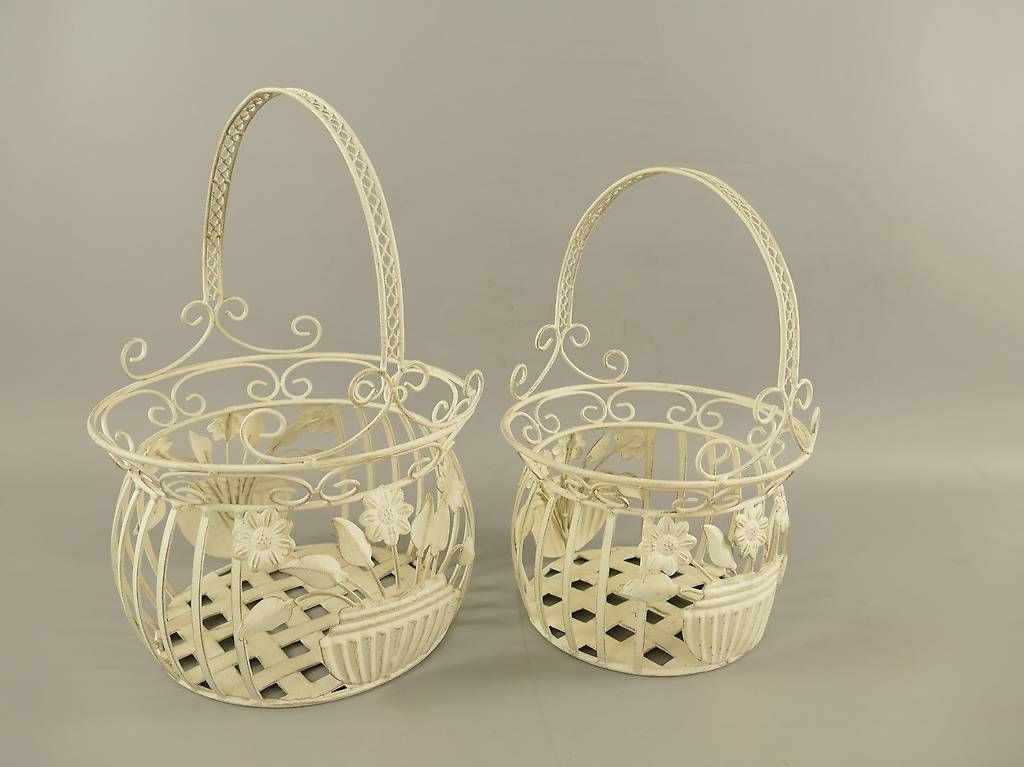 Tutte le decorazioni: Blumen Korb Eisen rustikal weiss Set 2er – Usato da Koblenz venduto da Rbaldinger54