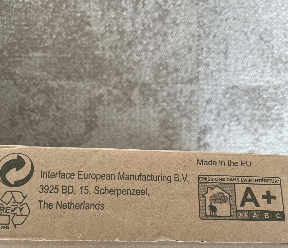 Tappeti: Teppich  Grösse 50 x 50 cm – Usato da Niederhelfenschwil venduto da Markus.Kleger 4