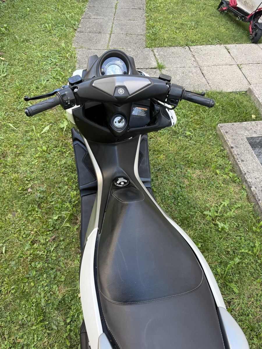 Yamaha Scooters: YAMAHA N-MAX 125 CC – Gebraucht aus Winterthur von Fabio_46 7