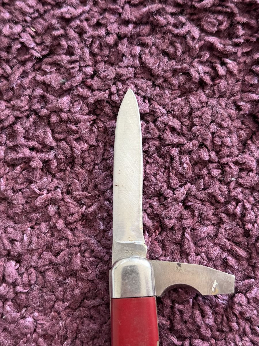 Victorinox Taschenmesser: Victorinox Taschenmesser rot 62 – Defekt aus Lyss von nekoreh 2