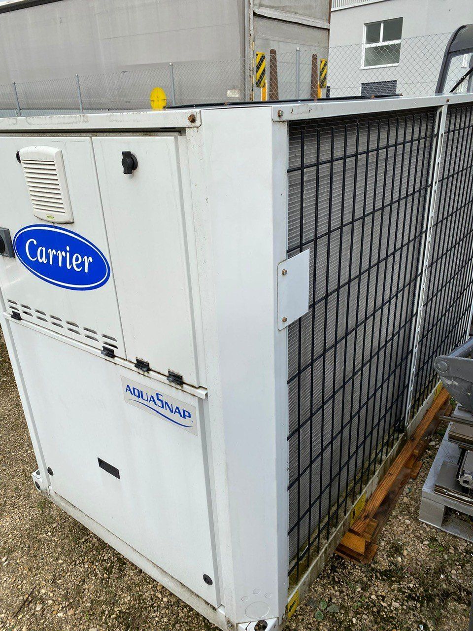 Condizionatori: Kühlgerät Carrier 30RBS – Usato da Laupersdorf venduto da Borer_Liquidationen