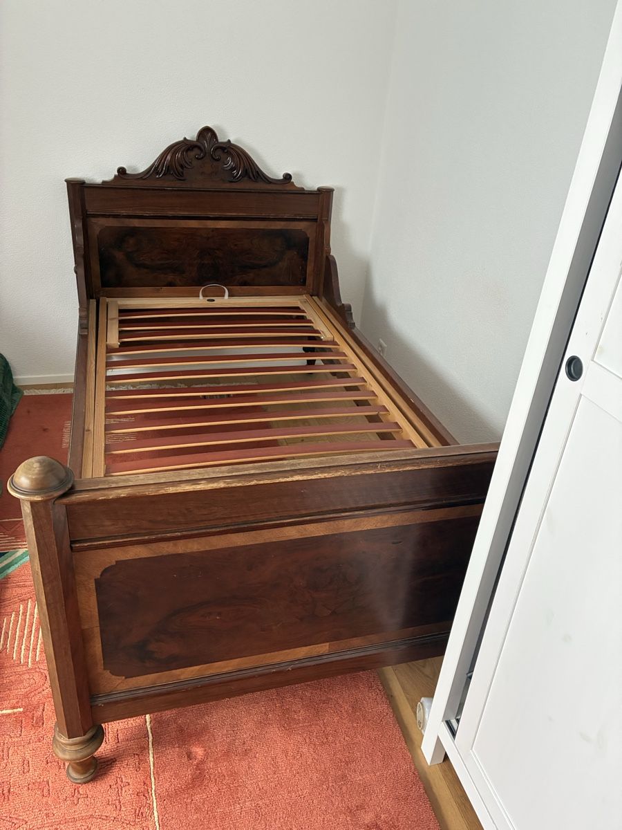 Betten: Bett – Gebraucht aus Bülach von w_r_8zqg