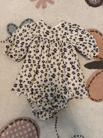 Baby Kleid