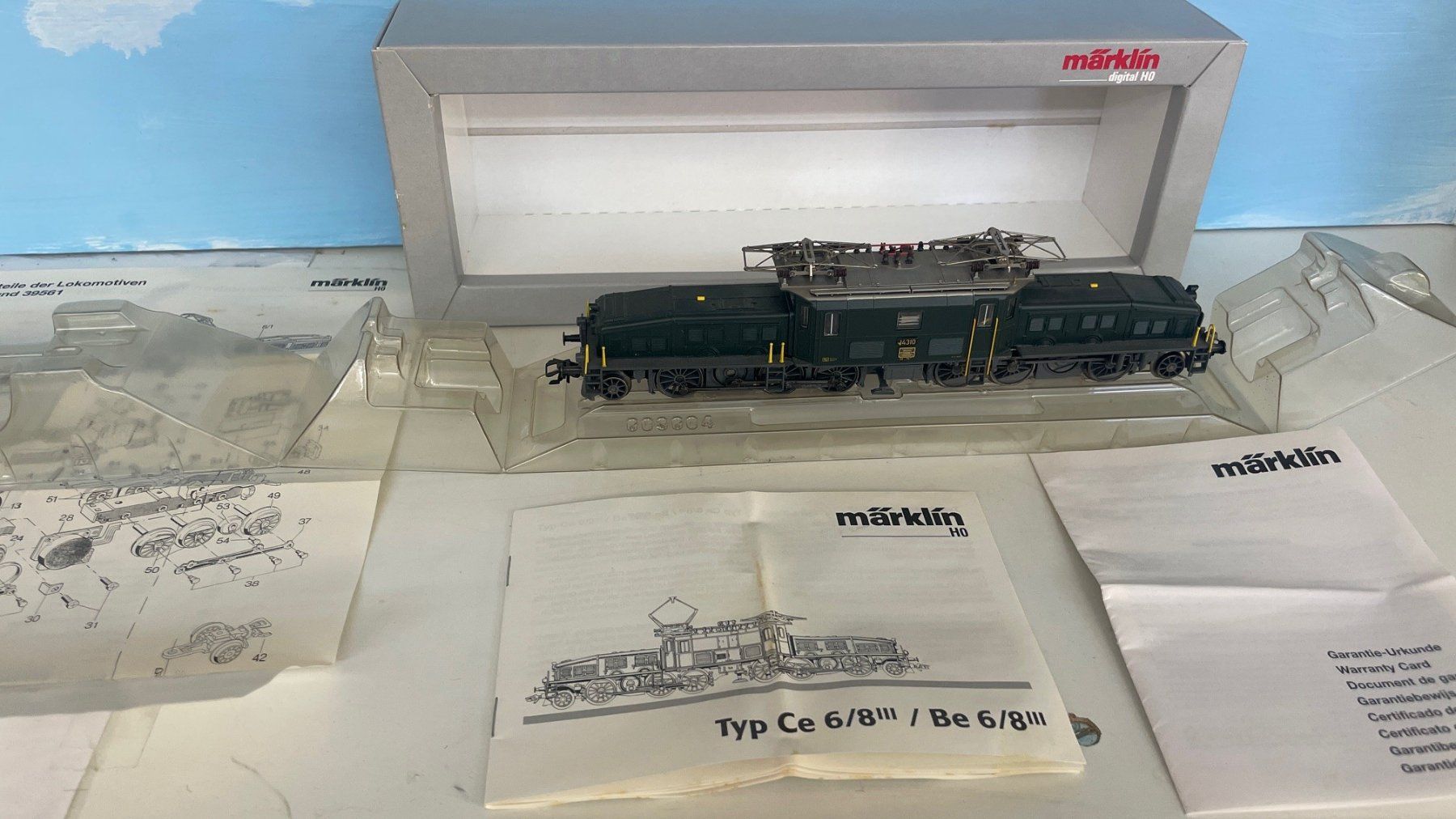 Märklin Modellini di ferrovie: Märklin HO Krokodil 39560, Digital – Usato da Birmensdorf ZH venduto da 6109 3