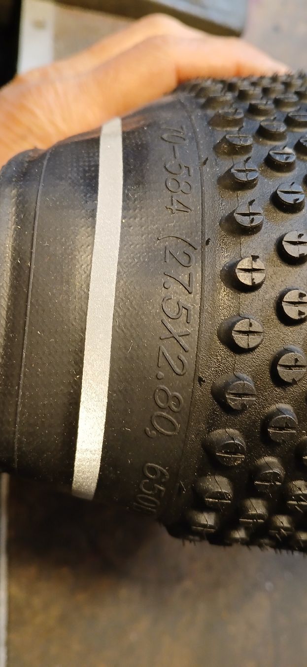 Ersatzteile: 1x velo Reifen 27.5 x 2.80 – Neu (gemäss Beschreibung) aus Adliswil von trujillo01 6