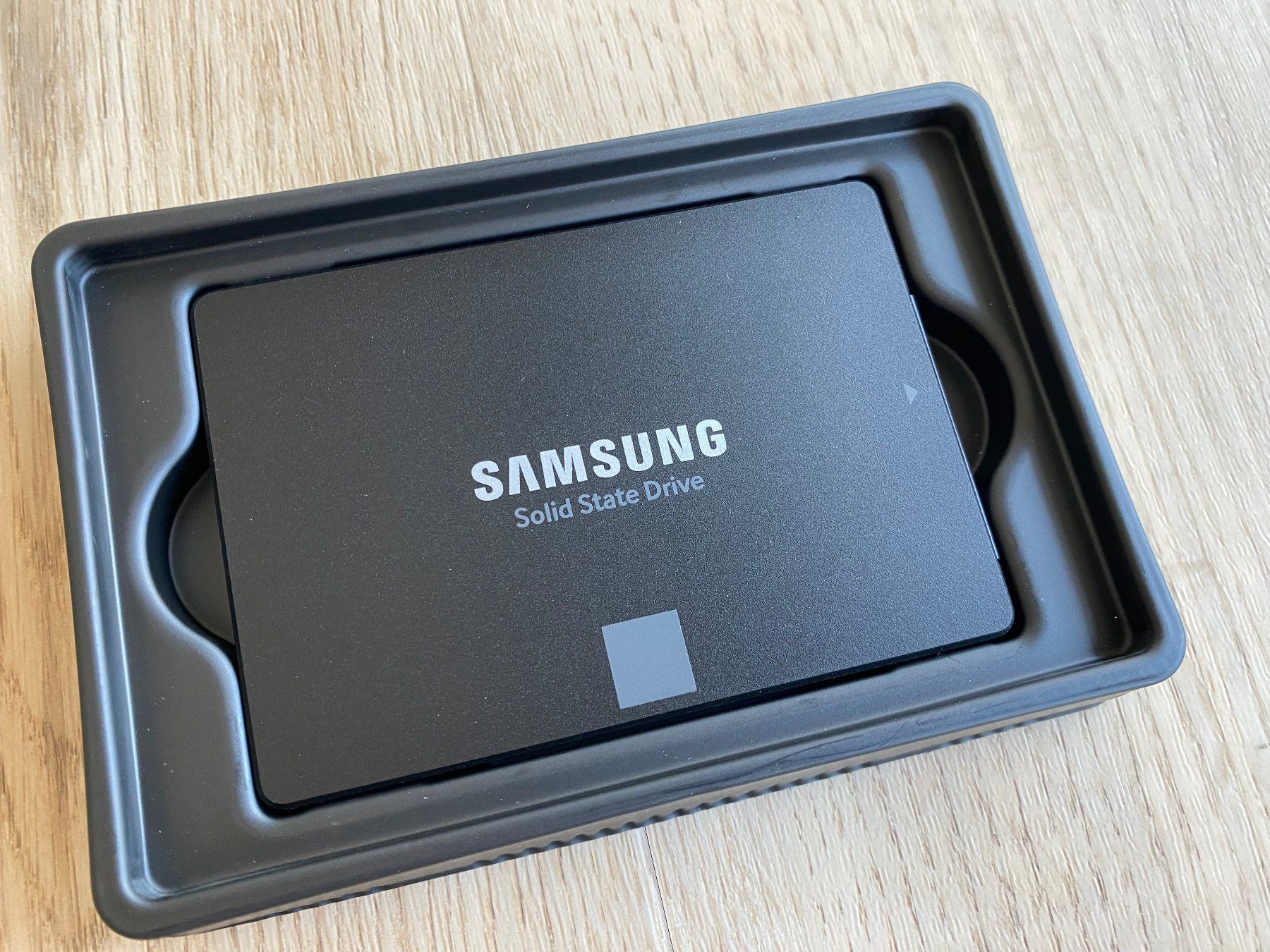 Samsung Harddisks: Samsung 860 EVO 500GB SATA SSD 2.5" – Gebraucht aus Wetzikon ZH von BackToRetro 3