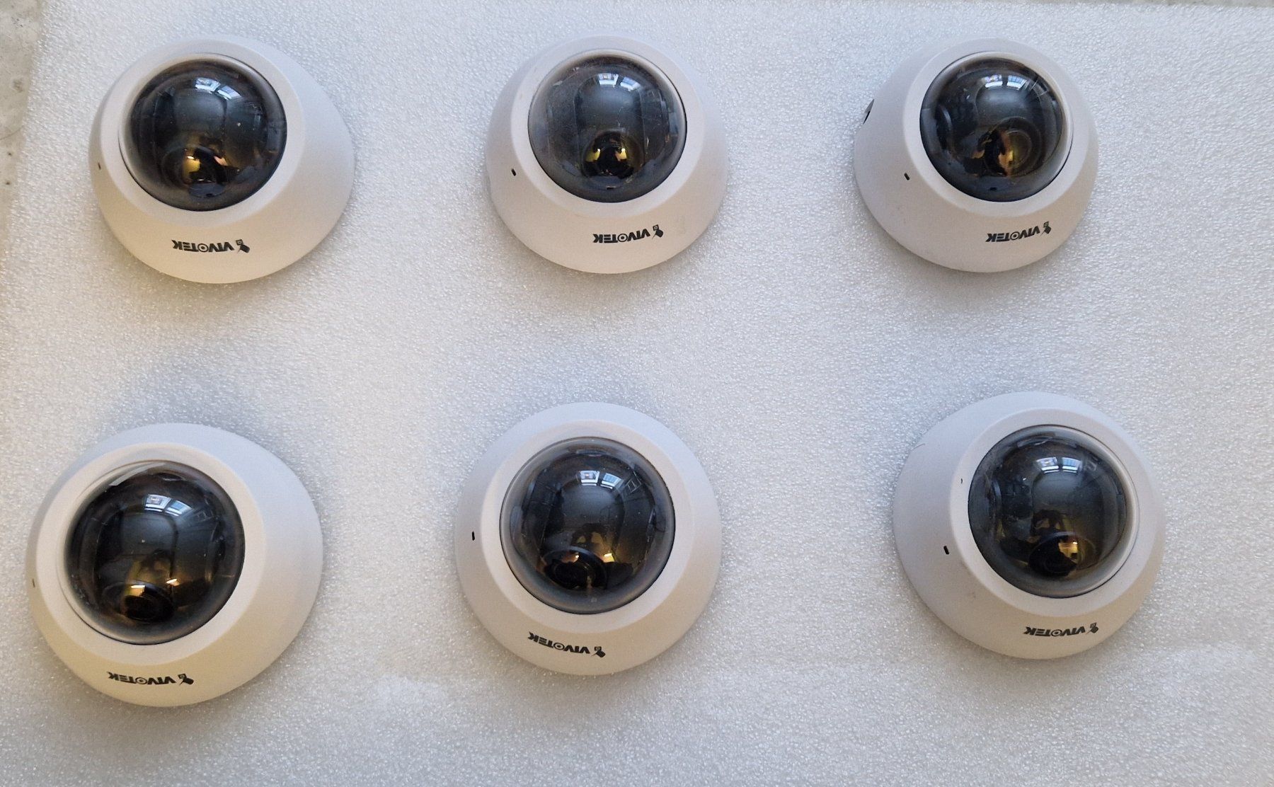 Fotocamera: Vivotek FD8166A Ultra-mini Fixed Dome Network Camera – Usato da Baar venduto da Alaa.Kabani 4