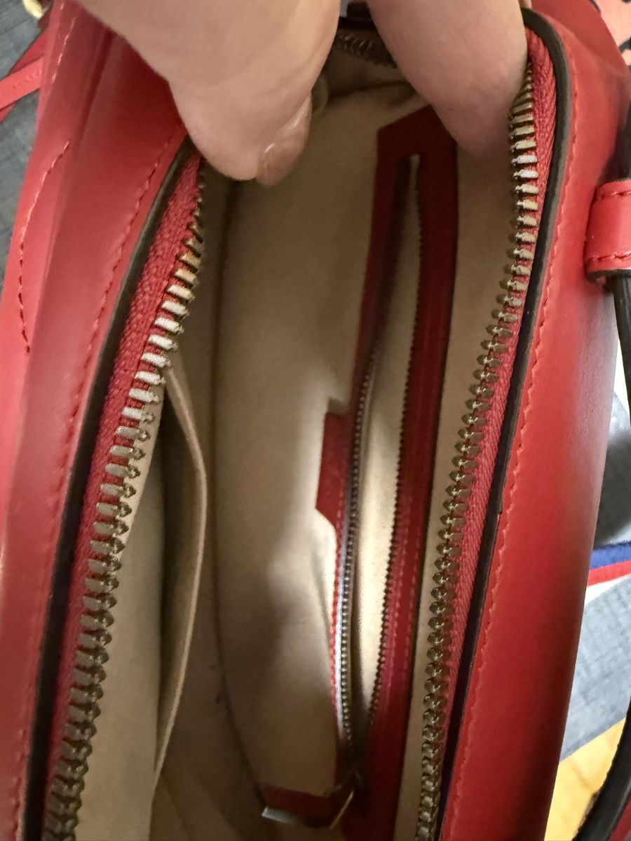 Gucci Borse da donna: Gucci Marmont Tasche rot – Usato da Dietwil venduto da schiwi 2