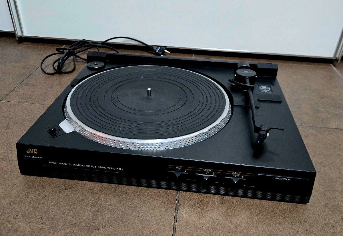 JVC Tourne-disques: JVC L-FX2 – Fully Automatic Direct Drive – D'occasion à Riedt b. Erlen par 63ak