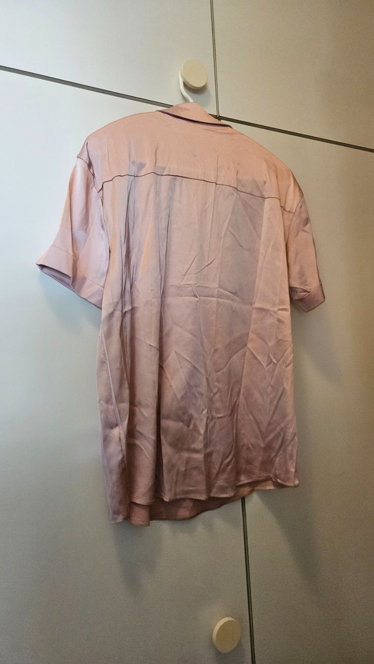 Camicette: Camicetta rosa chiaro tg.M poliestere – Usato da Melano venduto da H-Sara 1