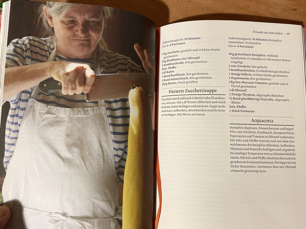 Libri: Giacobbo / Sinniger. Suppenkochbuch – Usato da Zürich venduto da WWehrle 1