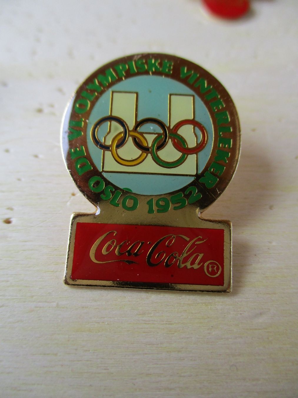 Coca-Cola Placchette & Badge: Coca Cola Olympiade Oslo 1952 Pin – Nuovo (secondo la descrizione) da Felsberg venduto da sanwill
