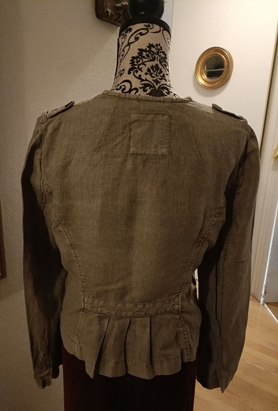 Esprit Giacche: Esprit Jäckchen – Usato da Schaffhausen venduto da sim_j822 2