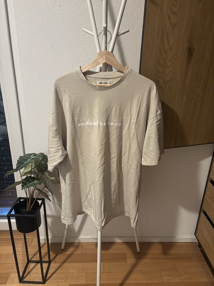 Ola Kala T-shirt: T-Shirt Olakala – Usato da Rorschach venduto da Mazzriki