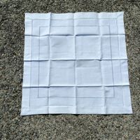 Weisses Tisch Deckchen gebraucht