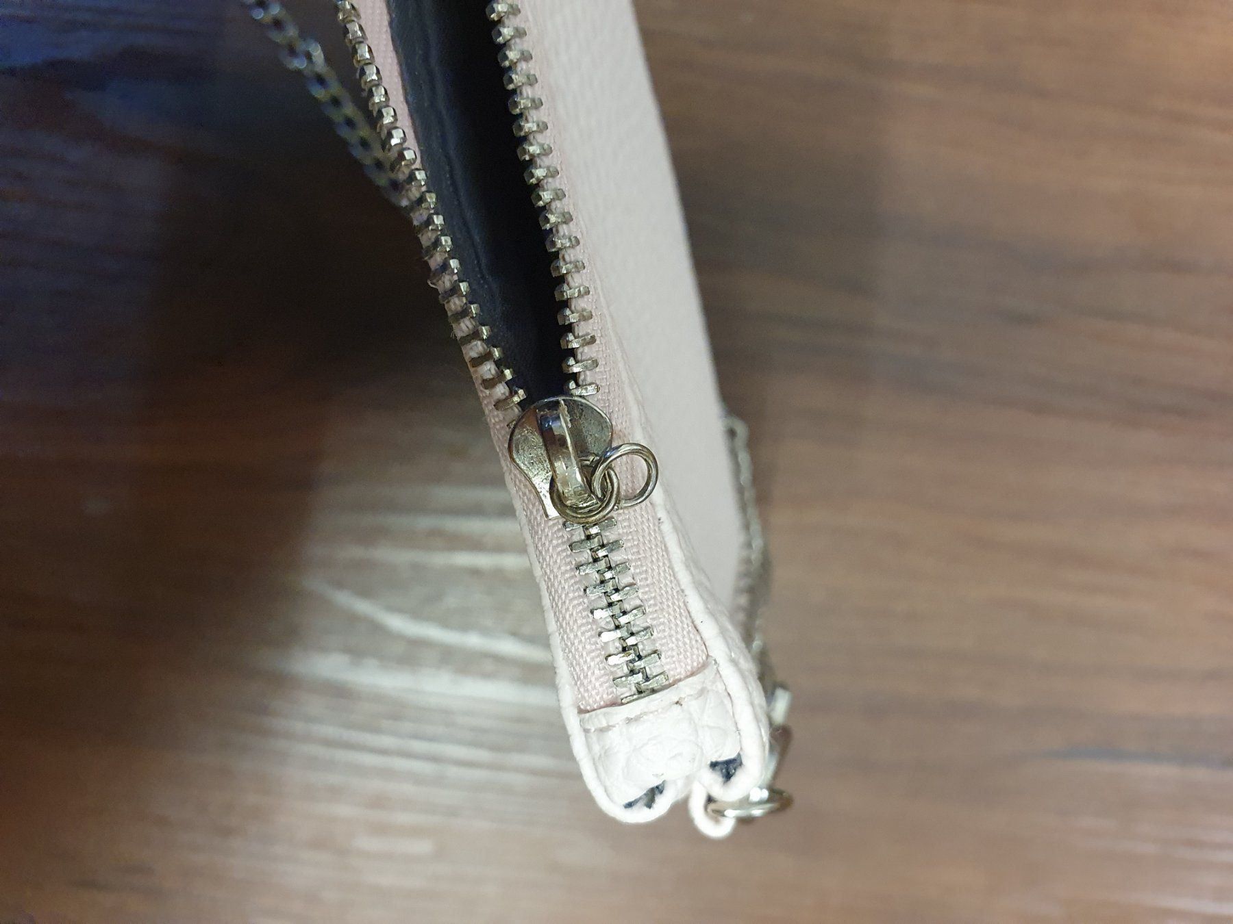 Borse da donna: Tasche – Usato da Moosseedorf venduto da Sonnenschein.. 3