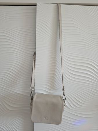 Sattlers Leder Tasche crossbody Beige Top Zustand!