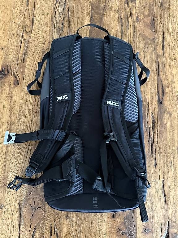 Zaini: Sac à dos Evoq Ride 12l – Nuovo e nell'imballaggio originale da Nidau venduto da darkie75 1