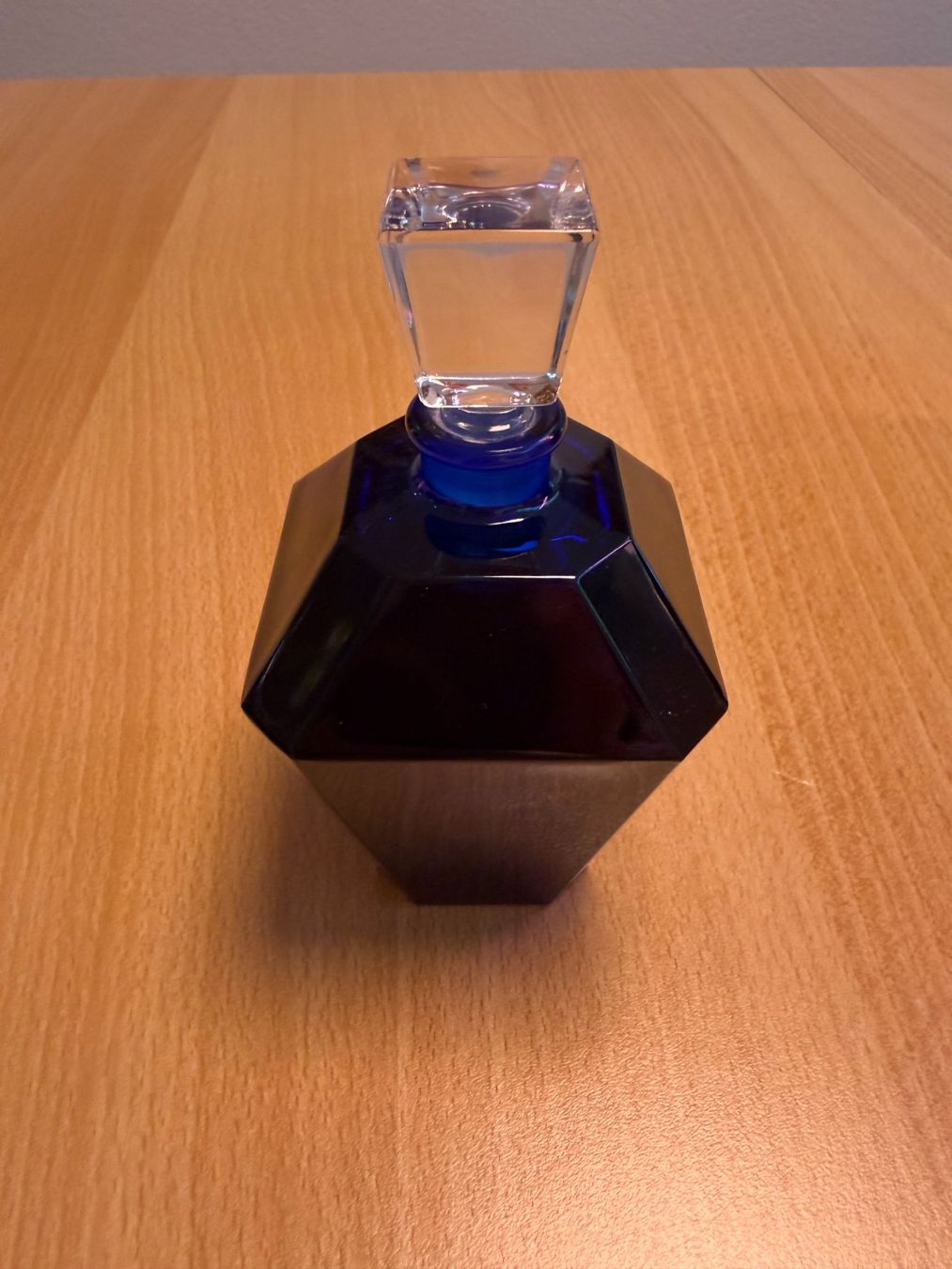 Guerlain Profumi & Eau de Toilette: Vintage Guerlain GUET-APENS Eau de Parfum 1999 – Nuovo e nell'imballaggio originale da Zürich venduto da Gemi 7
