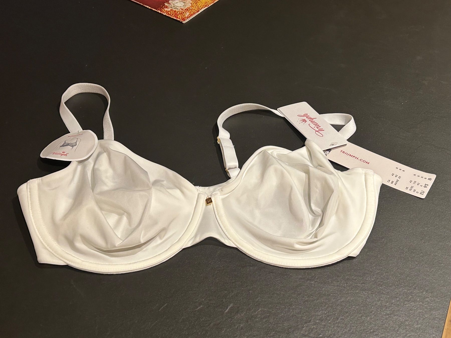 Triumph Sonstige Unterwäsche: TRIUMPH, BH, neu, Grösse 95B – Neu und originalverpackt aus Le Châble / VS von Ursaban